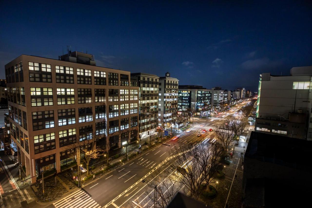 The Royal Park Hotel Iconic Kyoto Dış mekan fotoğraf View of the neighborhood at night