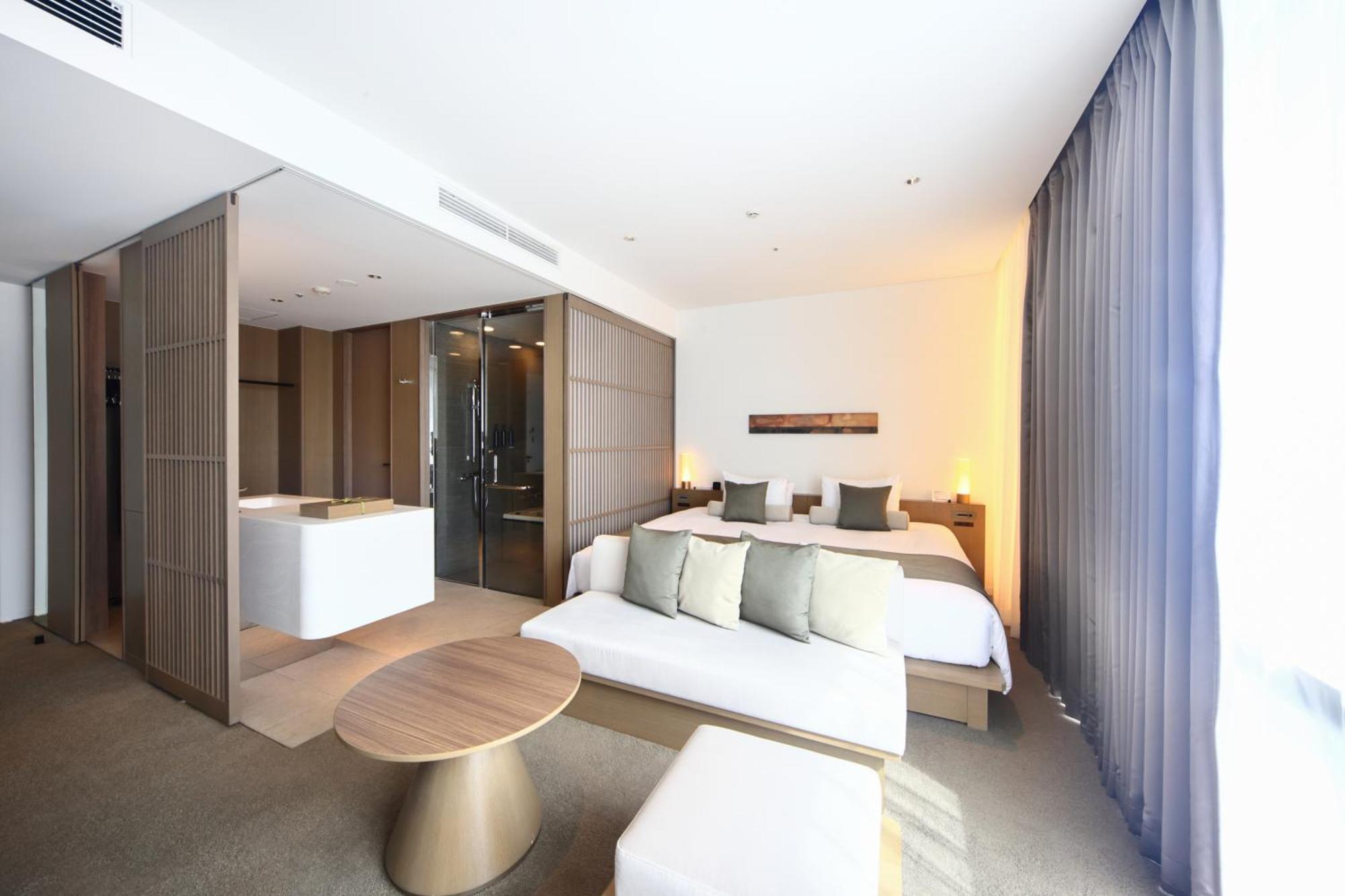 The Royal Park Hotel Iconic Kyoto Dış mekan fotoğraf A bedroom at The Standard
