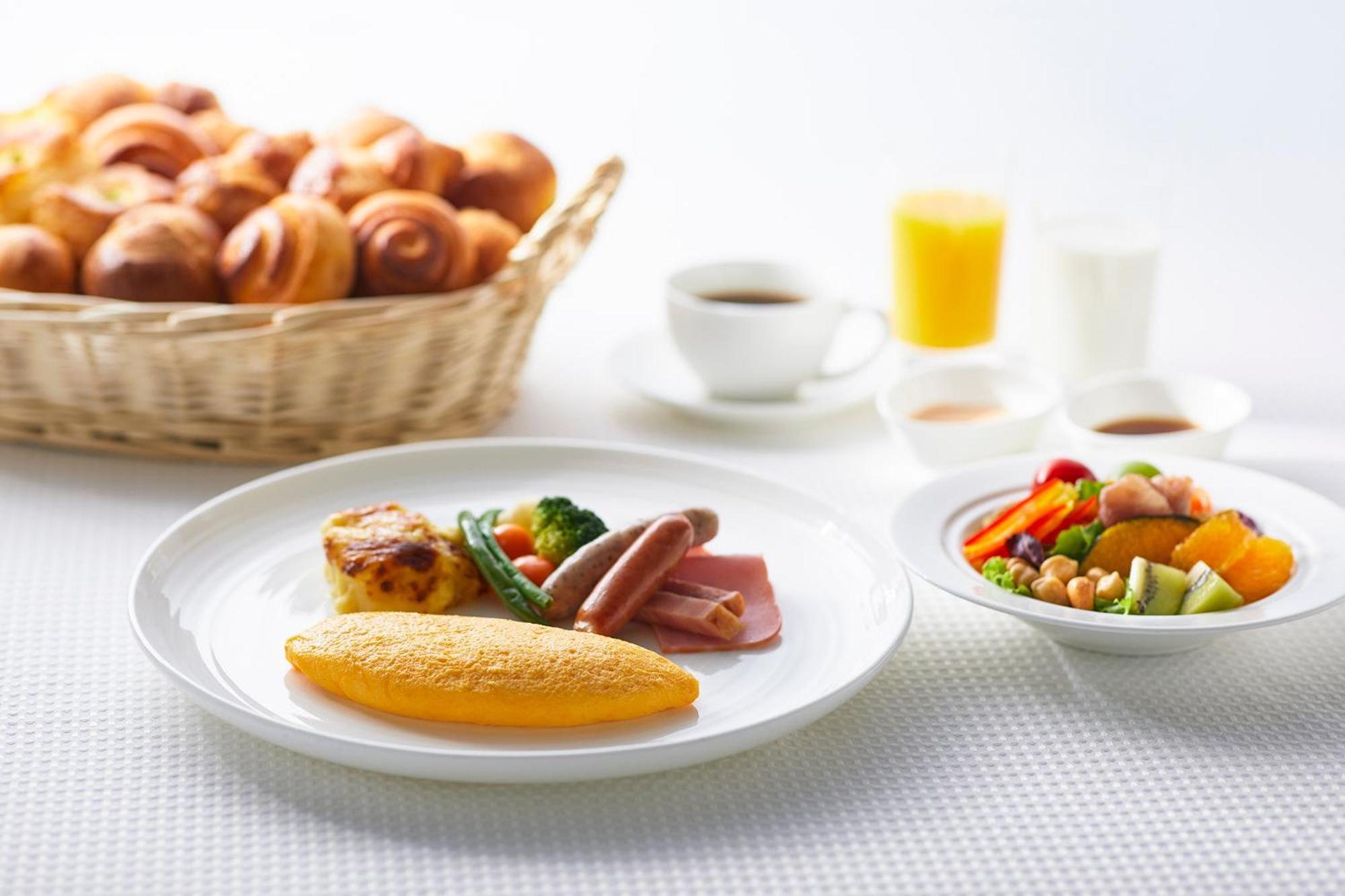 The Royal Park Hotel Iconic Kyoto Dış mekan fotoğraf A typical inflight meal