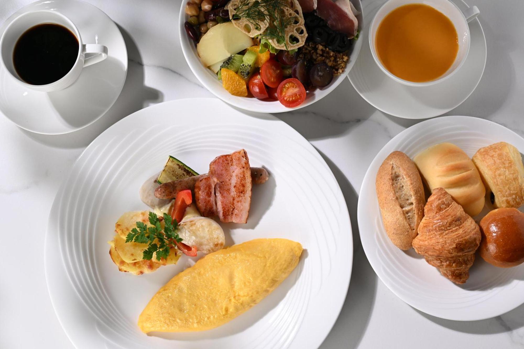 The Royal Park Hotel Iconic Kyoto Dış mekan fotoğraf A typical inflight meal